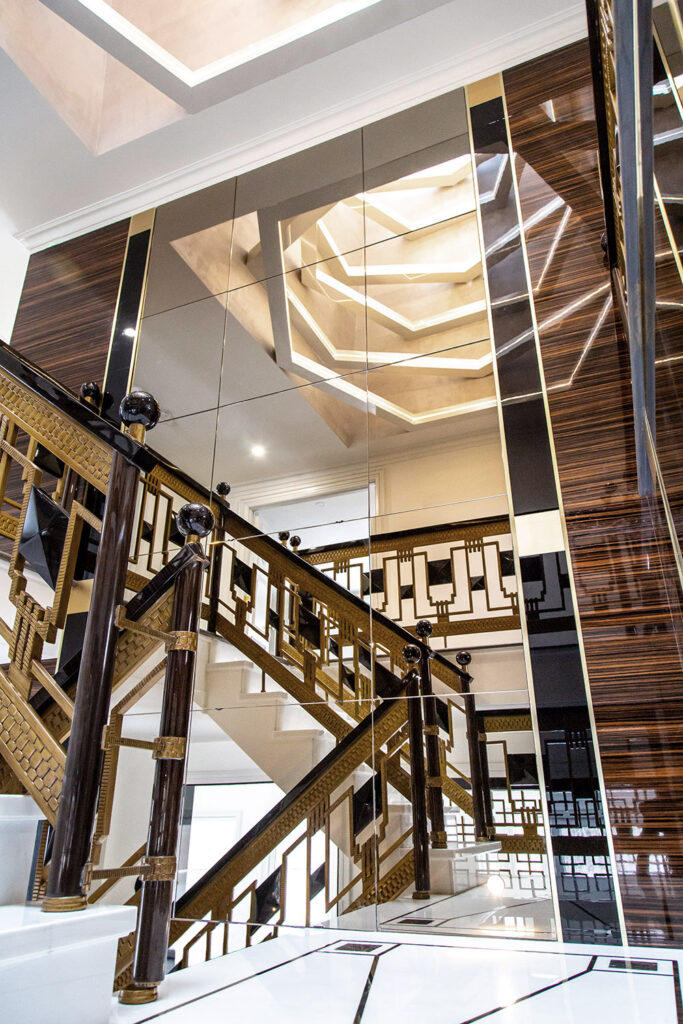 image1_Staircase_skylight_style_moderne_revised